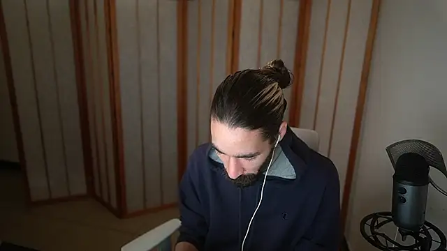 Snapshot of Your_Ice_cream chatting on October 15, 2025, 2:28 pm Your Ice cream online show from October 15, 2025, 2:28 pm