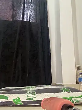 Snapshot of paisitahot1975 chatting on October 10, 2025, 8:41 pm paisitahot1975 online show from October 10, 2025, 8:41 pm