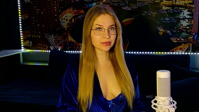 Snapshot of pusyavykusya chatting on February 12, 2025, 7:24 pm pusyavykusya online show from February 12, 2025, 7:24 pm