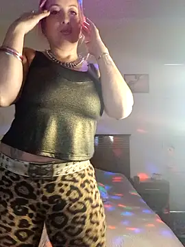 DesireSatler online show from May 3, 2026, 9:21 pm