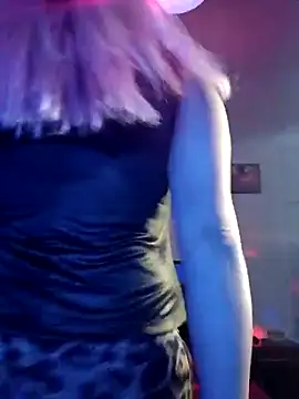 DesireSatler online show from May 22, 2026, 4:30 am