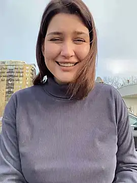KikiWatson online show from December 8, 2024, 11:14 am