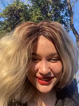 KikiWatson online show from December 21, 2024, 6:30 am