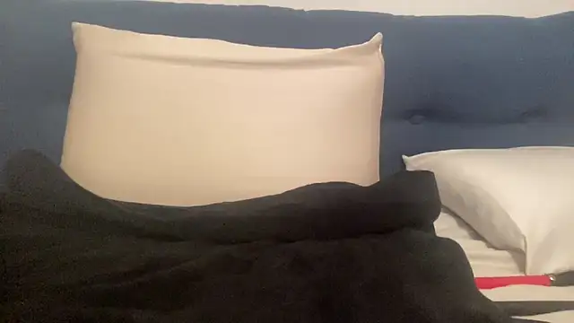 Snapshot of Chrisrod111 chatting on March 18, 2026, 12:25 am Chrisrod111 online show from March 18, 2026, 12:25 am