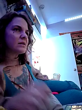 thatonespicychick online show from February 5, 2026, 5:17 pm