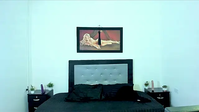 xXHot MalesXx online show from March 11, 2025, 7:47 pm