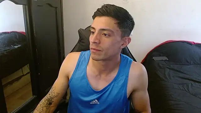 Snapshot of kv___xxx_ chatting on September 22, 2025, 5:59 pm kv   xxx  online show from September 22, 2025, 5:59 pm