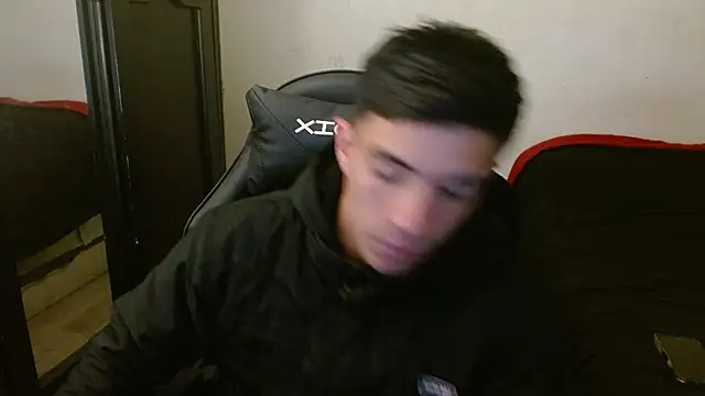 Snapshot of kv___xxx_ chatting on September 24, 2025, 3:43 am kv   xxx  online show from September 24, 2025, 3:43 am