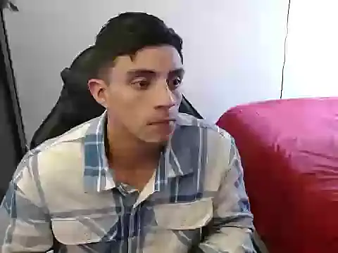 Snapshot of kv___xxx_ chatting on October 16, 2025, 8:10 pm kv   xxx  online show from October 16, 2025, 8:10 pm