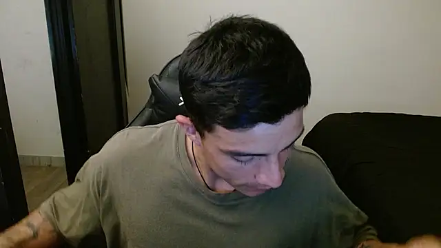 Snapshot of kv___xxx_ chatting on October 26, 2025, 1:33 am kv   xxx  online show from October 26, 2025, 1:33 am