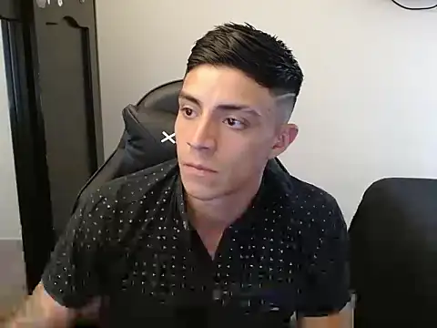 Snapshot of kv___xxx_ chatting on October 30, 2025, 4:41 pm kv   xxx  online show from October 30, 2025, 4:41 pm