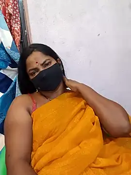 Snapshot of sana14 chatting on June 5, 2026, 4:35 pm sana14 online show from June 5, 2026, 4:35 pm