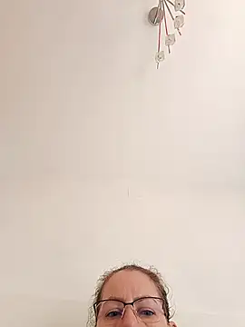 uber babe online show from November 26, 2025, 9:32 am