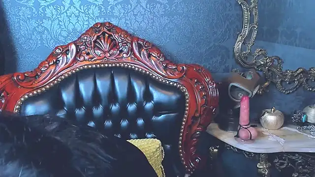 SelenaNoctis online show from September 22, 2025, 8:05 am