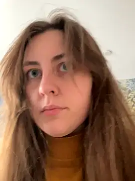 Snapshot of Topvi_ chatting on October 8, 2025, 1:53 pm Topvi online show from October 8, 2025, 1:53 pm