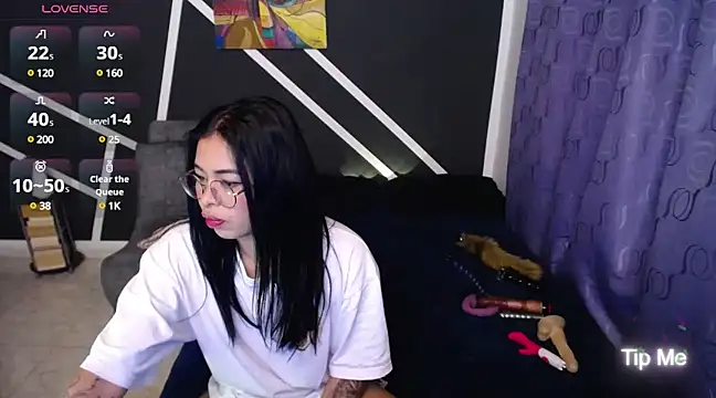squirtyn girl3 online show from December 7, 2024, 9:17 am