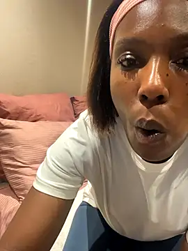 Blackcandie15 online show from October 26, 2025, 4:35 pm