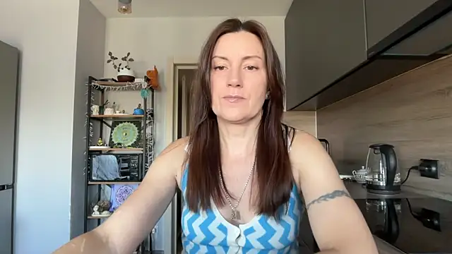 Snapshot of jainesummer chatting on September 30, 2025, 8:30 am jainesummer online show from September 30, 2025, 8:30 am