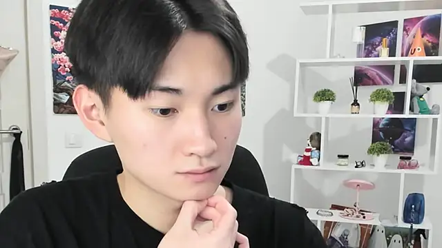 Snapshot of Miram_Yu chatting on October 18, 2025, 3:53 am Miram Yu online show from October 18, 2025, 3:53 am
