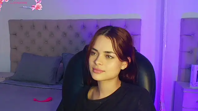 HannaRhodes online show from January 10, 2025, 1:21 am