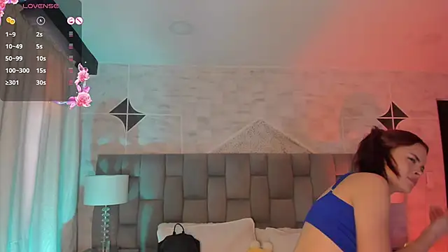 HannaRhodes online show from January 10, 2025, 8:04 pm