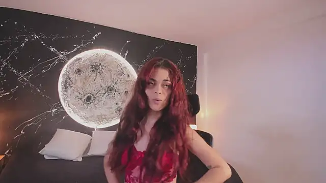HannaRhodes online show from January 21, 2025, 1:43 pm