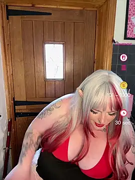 puffpixiee online show from May 6, 2026, 1:38 pm