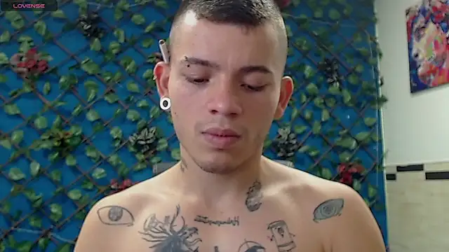 mattiastattoo online show from March 15, 2025, 4:10 pm