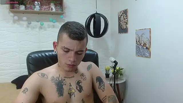 mattiastattoo online show from March 22, 2025, 4:56 am