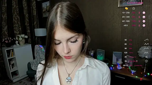 DarleneHatt online show from December 24, 2024, 11:55 pm