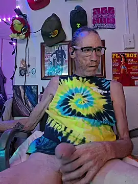 Undercover Pornstar online show from June 25, 2026, 5:17 pm