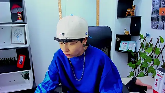 Im Mathias online show from October 15, 2025, 3:01 pm