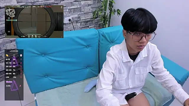 Eriol  online show from January 10, 2025, 2:45 pm