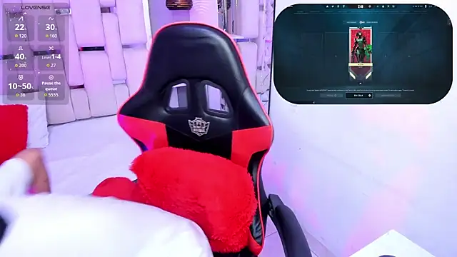 Eriol  online show from October 9, 2025, 11:52 am