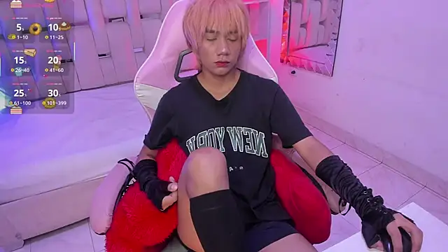 Eriol  online show from November 13, 2025, 12:26 pm