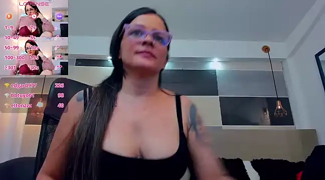 Zara Jackson online show from December 16, 2024, 12:04 am