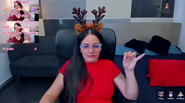 Zara Jackson online show from December 24, 2024, 6:50 pm