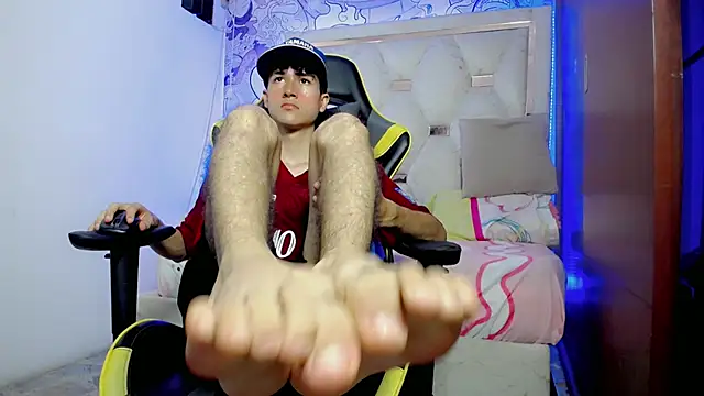 Snapshot of johnny_cagee chatting on November 26, 2025, 4:24 am johnny cagee online show from November 26, 2025, 4:24 am