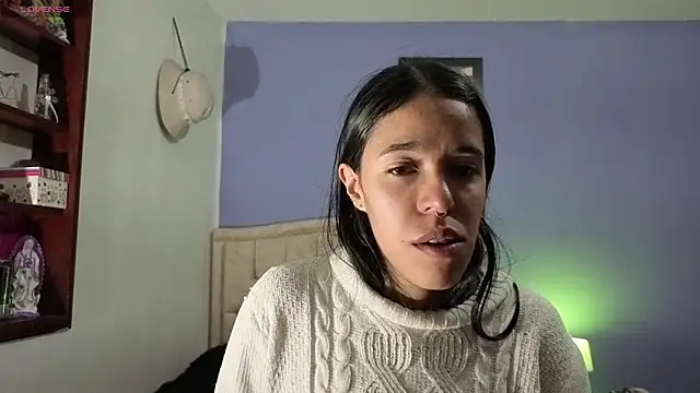stephania t online show from June 10, 2026, 4:39 pm
