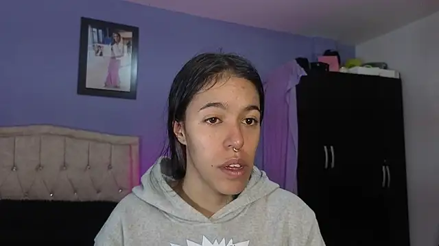 stephania t online show from June 16, 2026, 2:41 pm