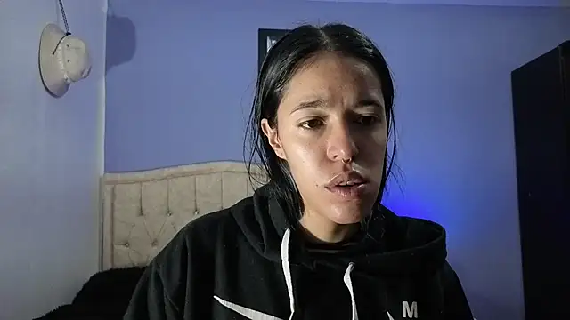 stephania t online show from June 18, 2026, 1:26 pm