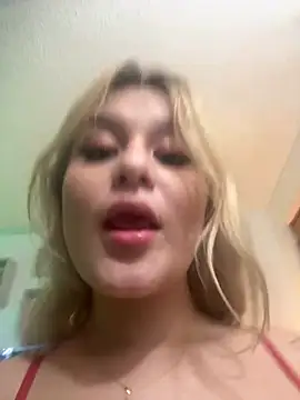 valeria gomezx online show from December 17, 2024, 2:44 am