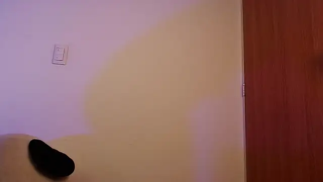 julz 03 online show from March 21, 2026, 8:19 am