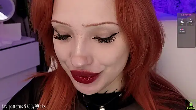 violetviolator online show from November 30, 2025, 4:49 am