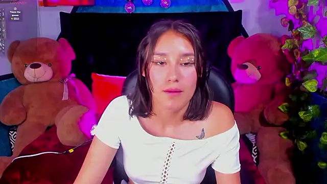  Sophie  miller online show from December 2, 2024, 11:51 pm