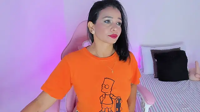 Snapshot of Pammela_Smith chatting on February 24, 2025, 9:52 pm Pammela Smith online show from February 24, 2025, 9:52 pm