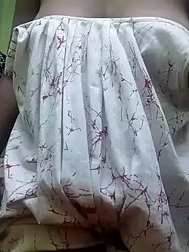 MAGIC COUPLE INDIA online show from December 5, 2024, 4:23 pm