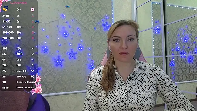 -DIVORA- online show from February 24, 2025, 7:52 pm