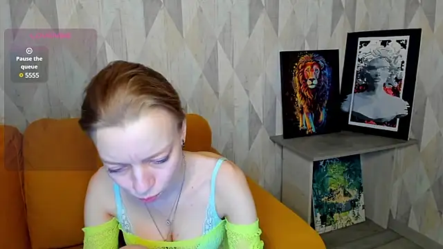 Michelle Blond online show from February 11, 2025, 2:35 pm
