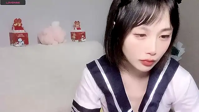 LaoSHI-999 online show from January 7, 2025, 10:41 pm